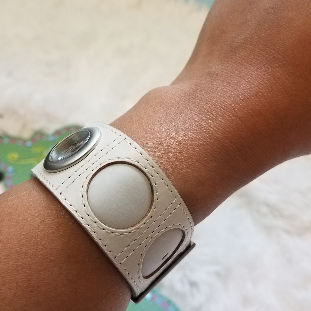 Dkny Watch - image 1